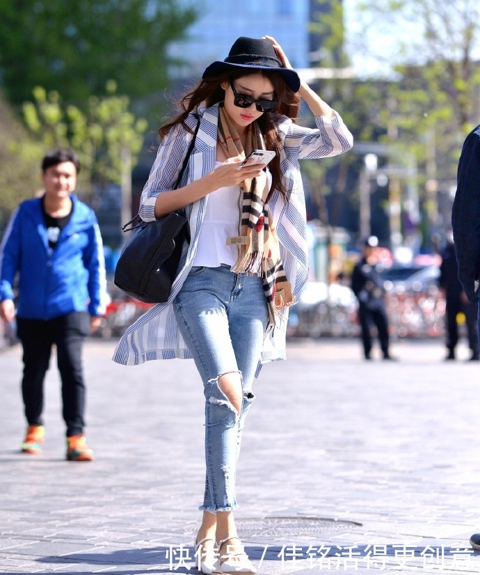 气质|气质美女就在搭配中升华