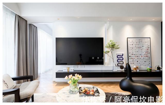 阿兰·德波顿|110㎡三居室改造，大厨房、大主卧、大衣帽间它都有，越看越喜欢！