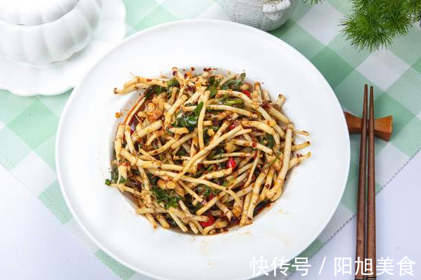 鱼腥草|宁可不吃肉也要吃这菜，钾含量高，简单拌一拌，脆嫩清香对身体好