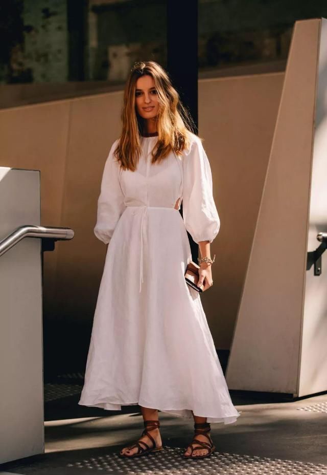 春夏白色系穿搭高级又好看,让你清凉一夏
