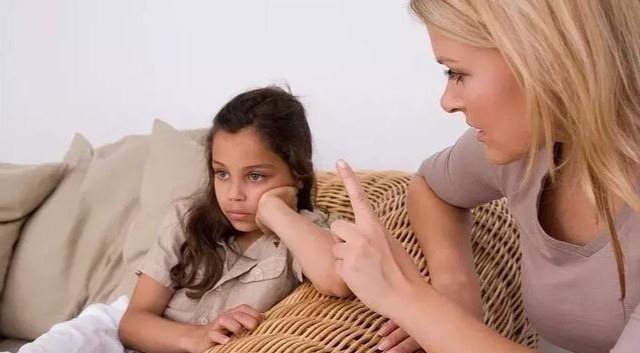 专注力|孩子脑力发达有“暗示”,如果孩子有三类“迹象”,通常很聪明