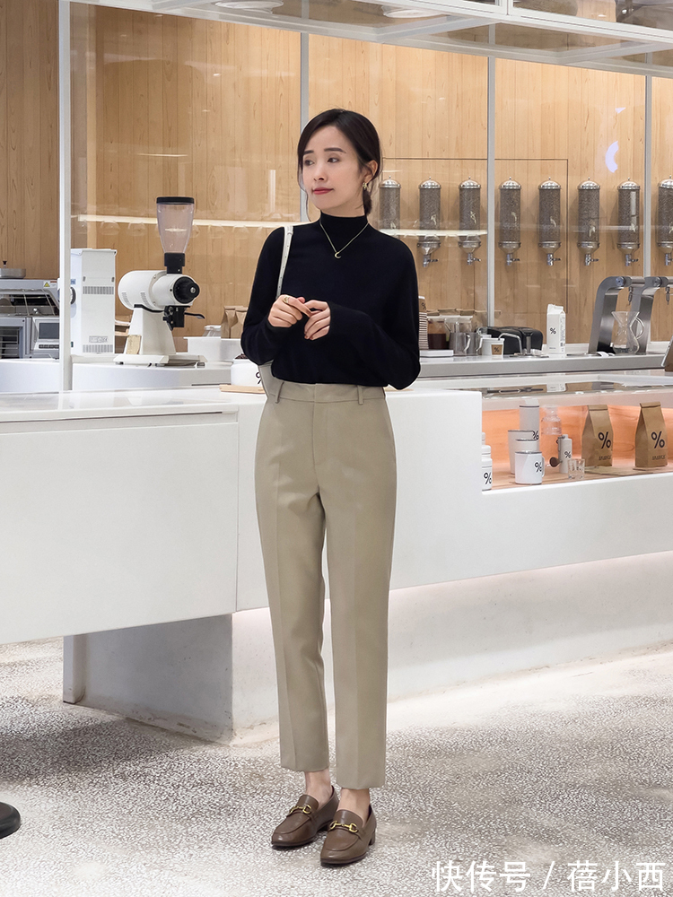 博主 今年还是穿“毛衣”最优雅,学博主这样搭配半身裙、高腰裤真高级