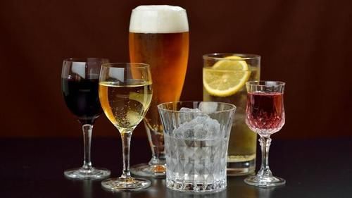 血压|高血压难控制？医生：想要血压平稳，少吃这几种食物