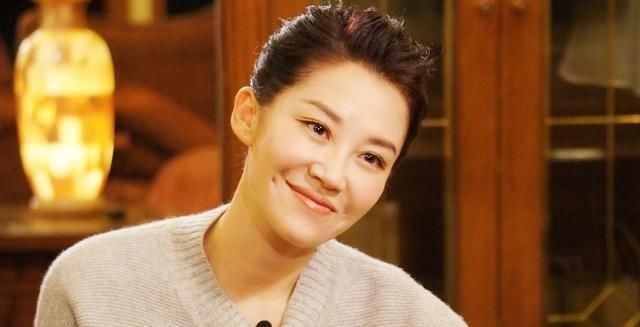 桑葚|女人若是到了“更年期”,厨房的4种食物要多吃,预防早衰还嫩肤