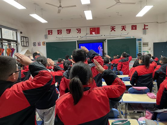 虹桥小学：养成良好习惯 文明伴我成长