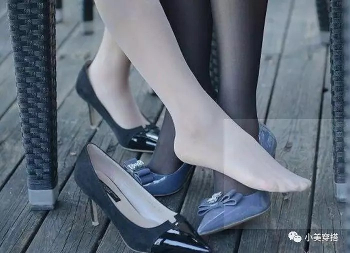 水钻|尖头细跟鞋,俏皮绑带的装饰,给人可爱和温柔气息