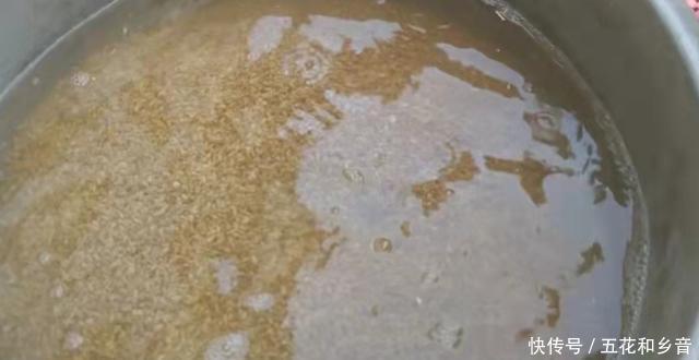  面粉|全家齐上阵，捞麦子磨白面