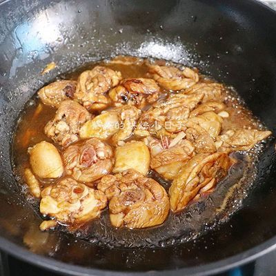 豆瓣酱|#一勺葱伴侣，成就招牌美味#青椒炒鸡腿