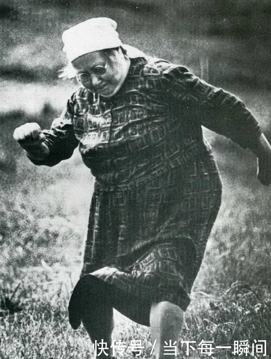 忍俊不禁|18张让人忍俊不禁的老照片