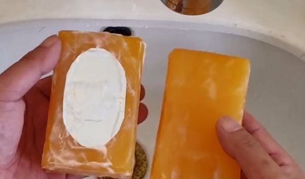 肥皂用到最后容易断？教你粘一张“它”，香皂完整不浪费，厉害了