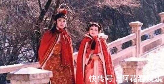 宝钗&红楼梦，完美女孩宝琴出场意义何在看似她最优秀，实则在夸黛玉