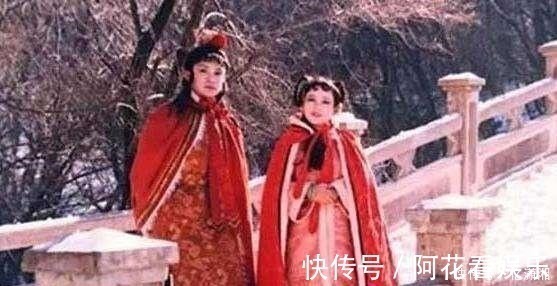 宝钗&红楼梦,完美女孩宝琴出场意义何在看似她最优秀,实则在夸黛玉