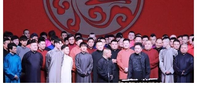 脱口秀破圈后,脱口秀演员和相声演员同台PK,最终谁会赢?