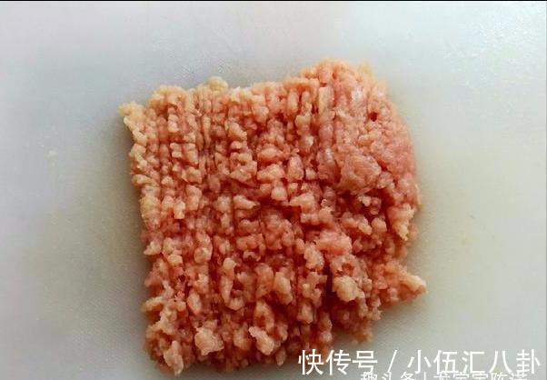 龙宝|秋天吃饭没食欲,遇到这菜千万别放过,老公几天不吃就馋