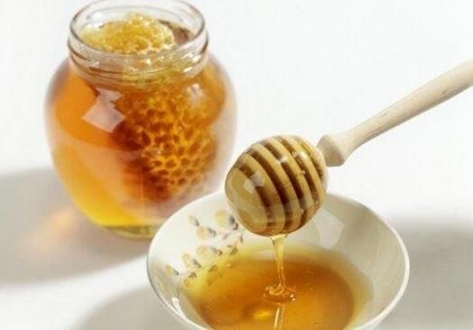 听听|蜂蜜水什么时间喝效果最好? 听听营养专家怎么说的!