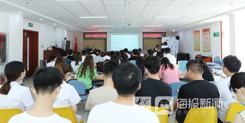 肾病科|举行医学教育专题会议 中医专家在威海市中医院“传经送宝”