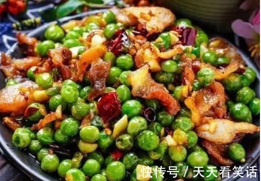 几道家常菜 ，色香味俱全，简单美味，让家人吃的过瘾！