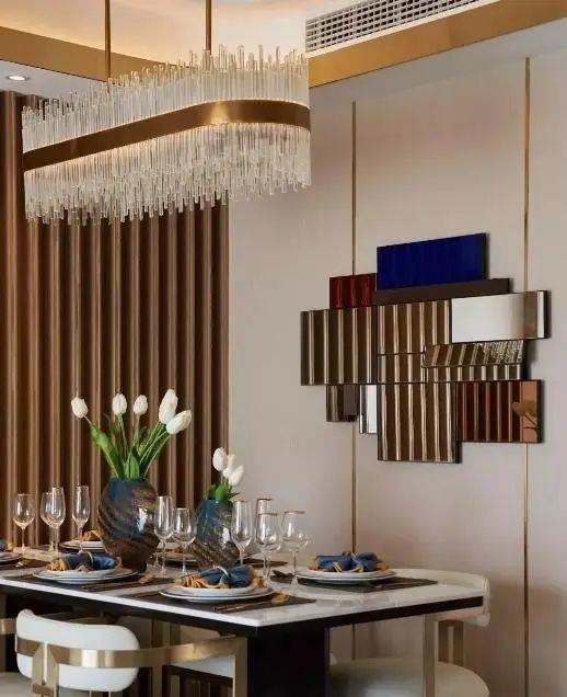 铝合金|都2021年了，你家还在用瓷砖踢脚线？答应我，请把它换了吧！