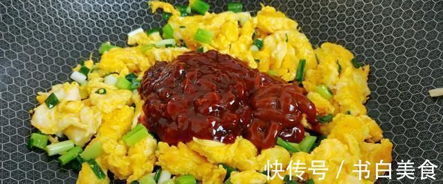 葱油酱面:简单的做法,也能有出众的味道