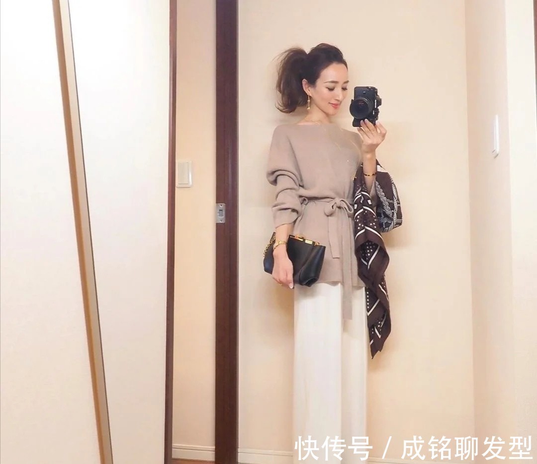 针织|奔四的日本宝妈星玲奈,凭借独特“显高术”圈粉无数,小个子必看