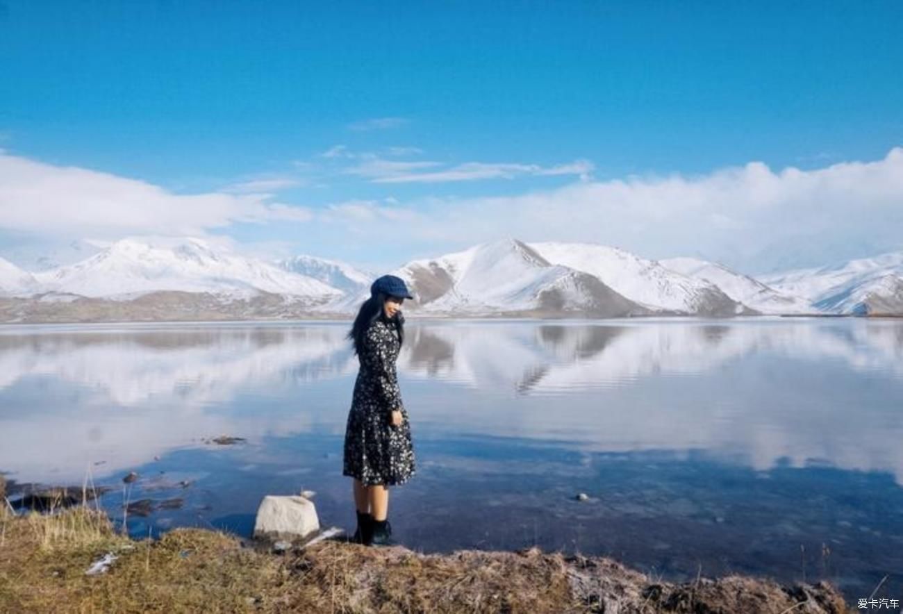 闪闪发光的雪山梦境