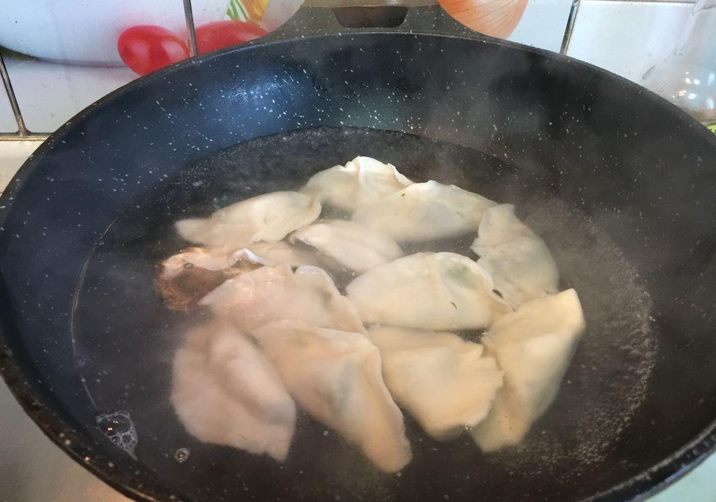 饺子|夏天吃饺子，韭菜靠边站，这个菜比韭菜还鲜美，水嫩又好吃