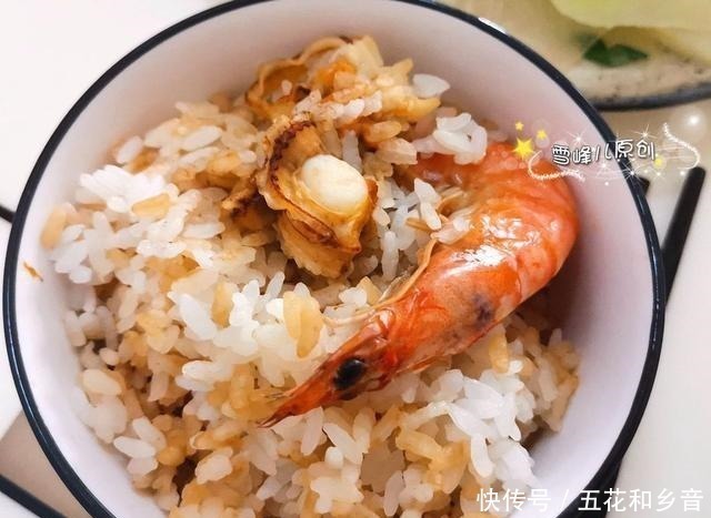 羡慕|母子俩的午餐这样吃,营养好身体棒,网友有这样的老妈真羡慕