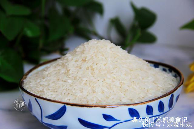 煮米饭记住这4点，煮出的米饭粒粒分明更香软，没菜也能吃2大碗