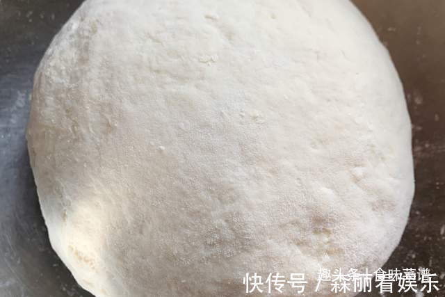 酸菜饺子好吃有诀窍，教你调馅的正确方法和用料，饺子不好吃才怪