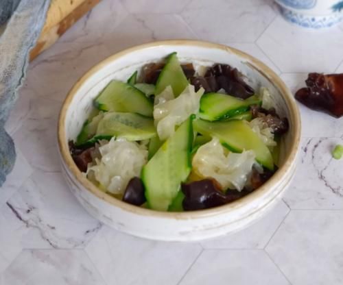  天然|天然“刮油菜”找到了，简单炒一炒，刮油清肠，不懂吃太可惜