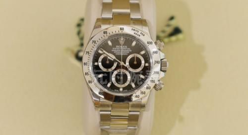 劳力士经典款那么多，为什么偏偏喜欢鬼王和迪通拿？