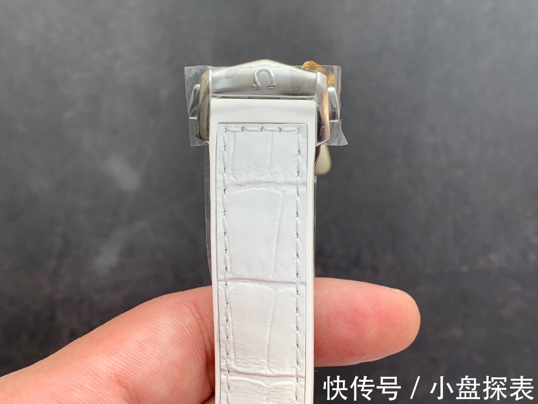 女表|vs厂海马系列600米女表做工怎么样