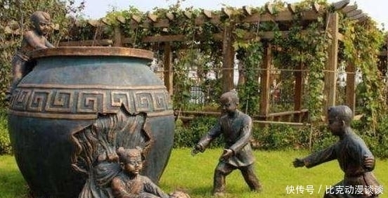 日后|司马光砸缸救出来的小孩是谁?日后成宰相,难怪老师从不提起!