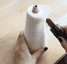 |搞笑GIF:逗什么都行可千万别逗猴子,不然这就是下场