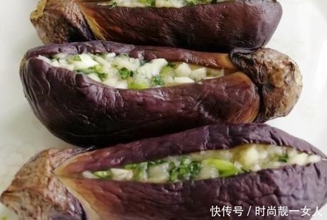 这菜,5块钱能买6斤,腌好后放冬天吃特香,遇到我从不会手软