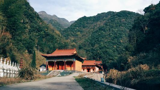 白云禅寺|白云禅寺有一个“四字”碑，是一位皇帝书写，还暗藏着历史之谜