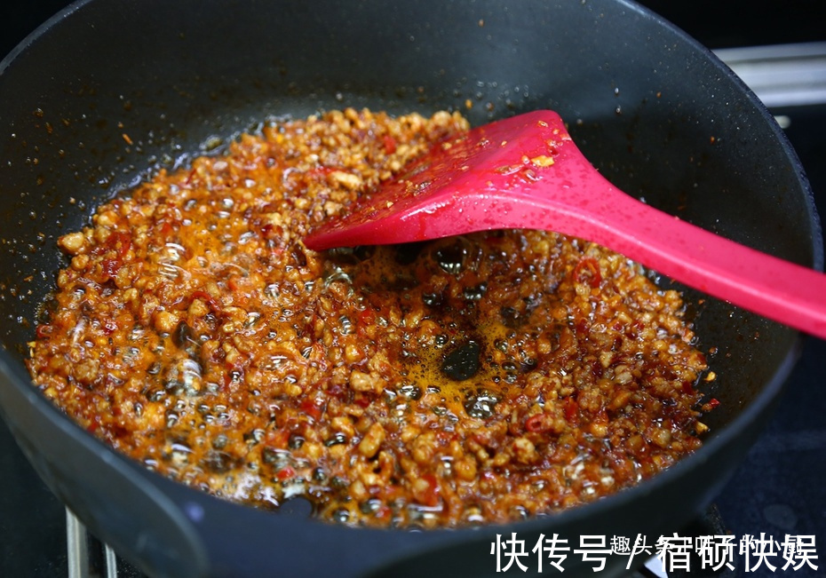 豆腐吃了几十年，第一次如此做，30年大厨亲授，太香了，只花5元