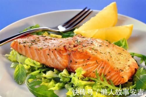 吴大姐|57岁大姐长期吃素，却突发脑梗，医生直言：2种素食比肥肉还升脂