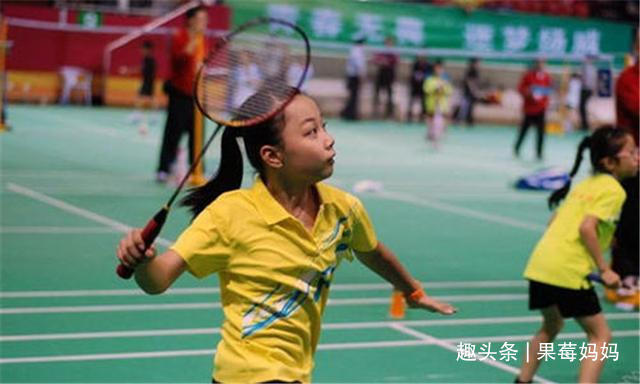 运动|哪些运动最容易毁掉孩子身高,家长要早知道,帮助孩子健康成长