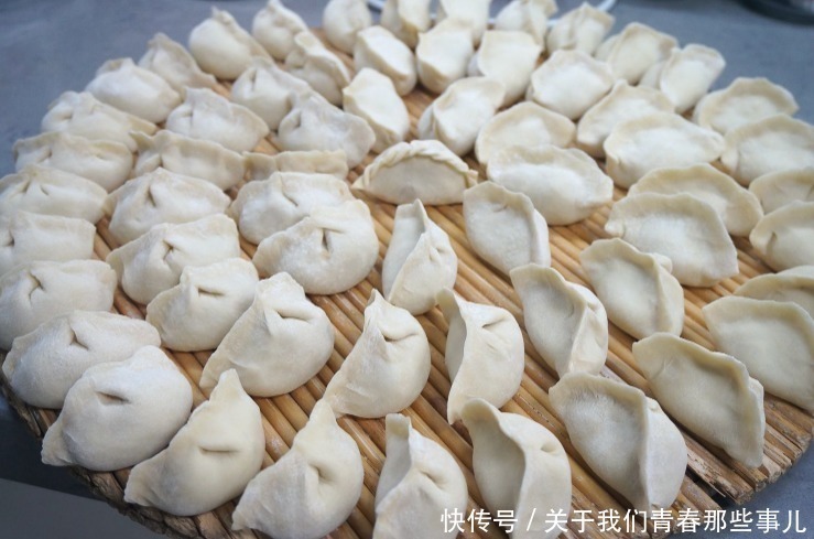 鲜嫩|调肉饺子馅，这“3香”不能少！饺子油润饱满，鲜嫩多汁，香喷喷