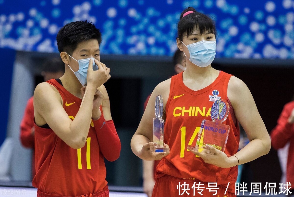 全队|晚上19点，篮协官宣，中国女篮一人入院病情曝光，球迷心疼落泪