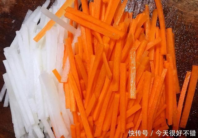营养|胡萝卜此做法,简单又好吃,营养丰富,老人孩子都爱吃