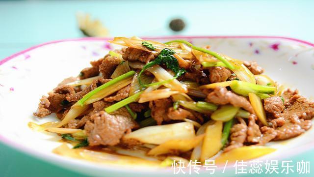 羊里脊肉|葱爆羊肉在家怎么做羊肉鲜嫩甘香、大葱脆嫩!大厨教你正确做法