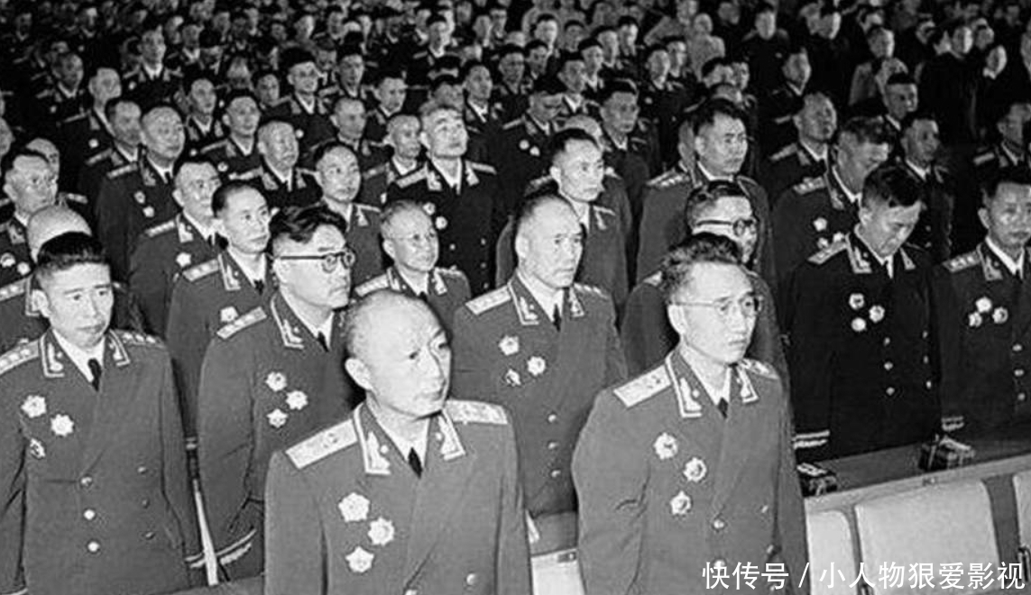 资格|1955年授衔时,3000名老红军不够授衔资格,后来是如何处理的?
