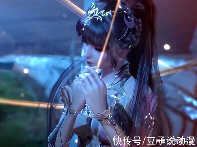 唐昊|斗罗大陆:四只化为人形的魂兽，都和唐三有关联，小白竟是美人鱼