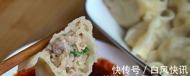 调萝卜馅时，别用盐杀水或者焯水，教您一招，饺子鲜嫩多汁营养足！