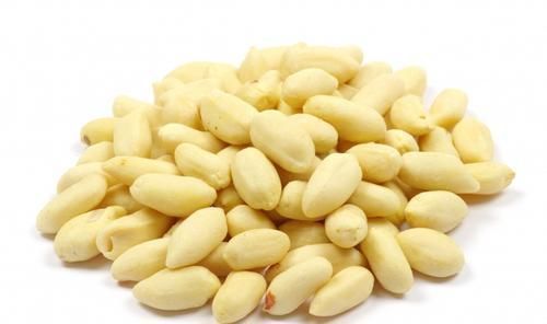 每天早上空腹吃花生,坚持半个月,这5个好处不请自来