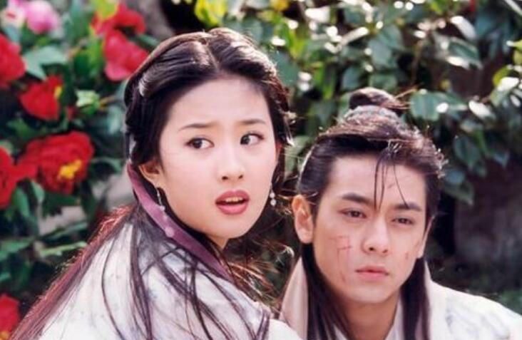 小龙女@黄蓉战死,王语嫣、小龙女、赵敏又是怎么死的?金庸不敢明说