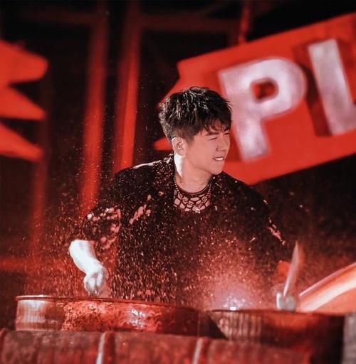 陳小春|《披哥》四公最大遺憾，不是唱錯歌詞的張淇，而是張晉組這張王牌