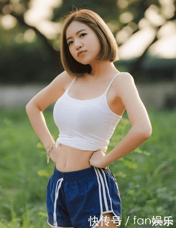 谁说短发女生不好看简约阳光的装扮,尽情绽放少女的魅力!